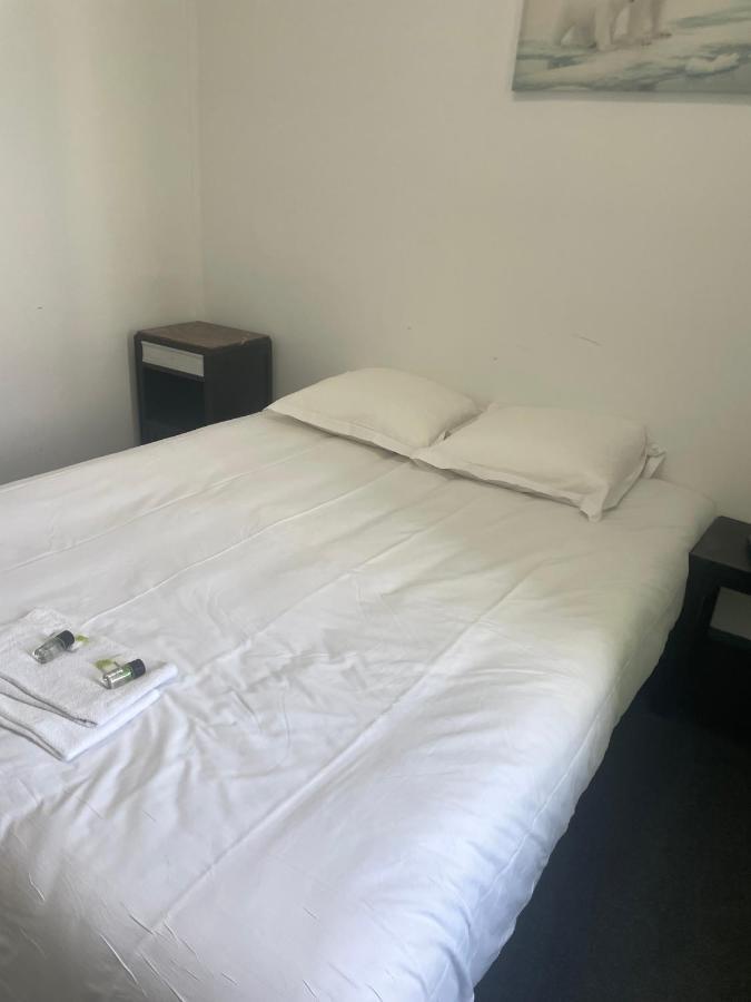 Hotel Le Celtic Montluçon מראה חיצוני תמונה