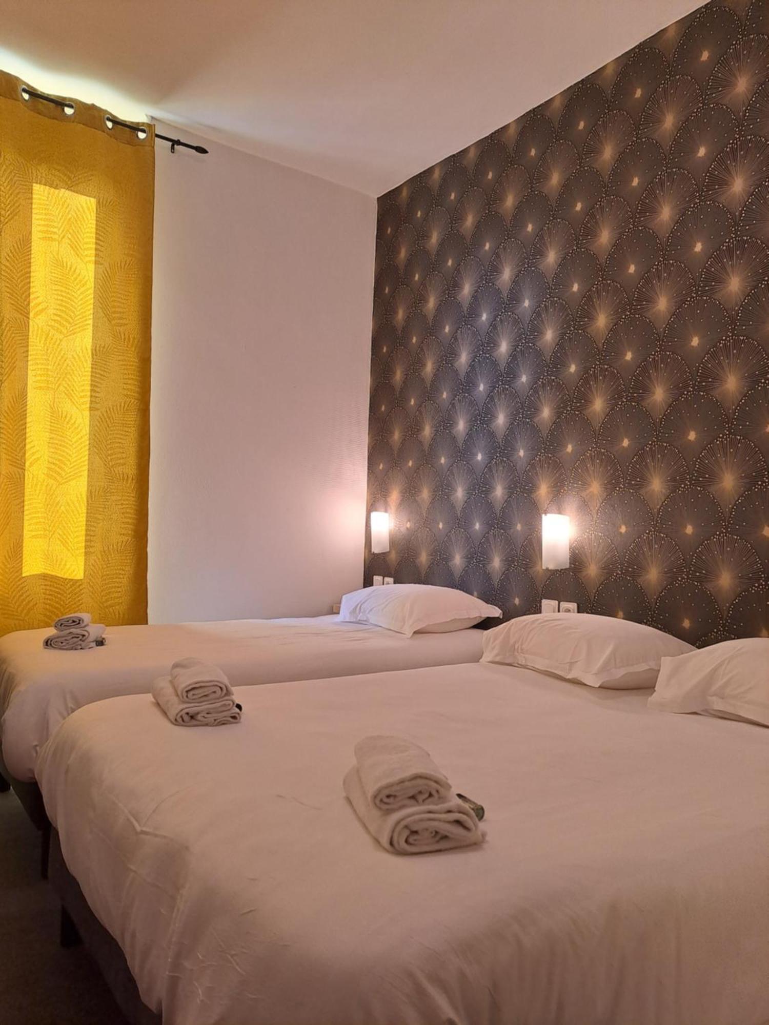 Hotel Le Celtic Montluçon מראה חיצוני תמונה